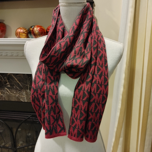 MICHAEL MICHAEL KORS MK LOGO SCRAF, RED/GRAY O/S - Picture 3 of 5